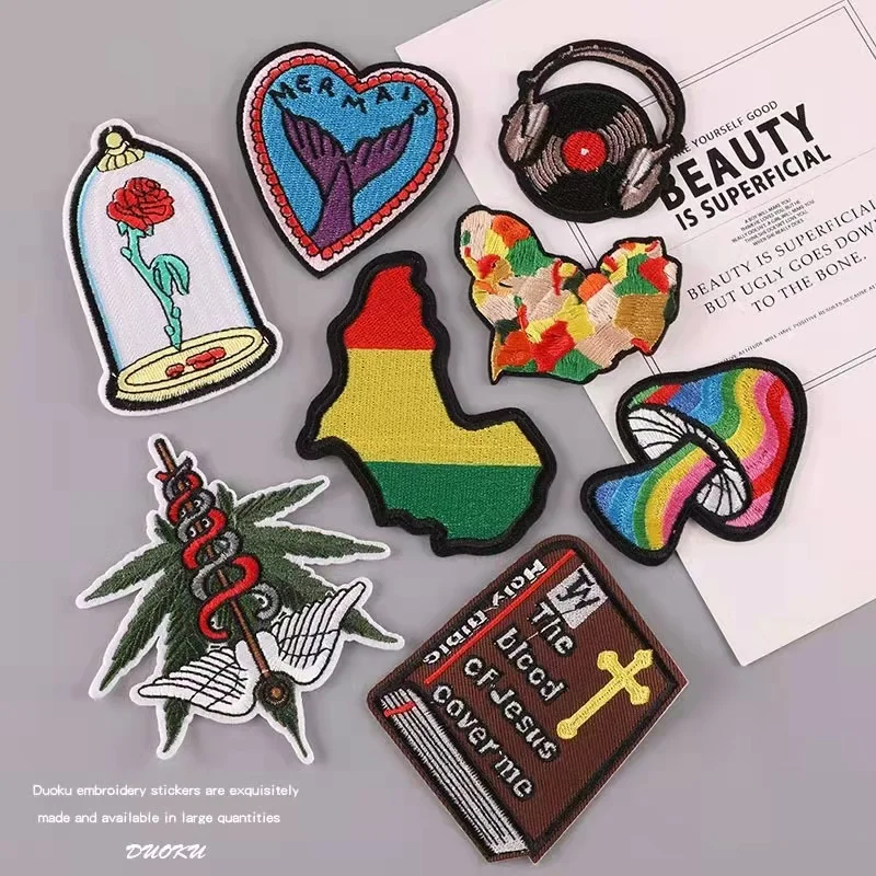 

Mixed 8Pcs/Lots Soft Cloth Labels Various Pattern Embroidery Hand Made Collar For Diy Knitted Printed Cotton Woven Sew Patches