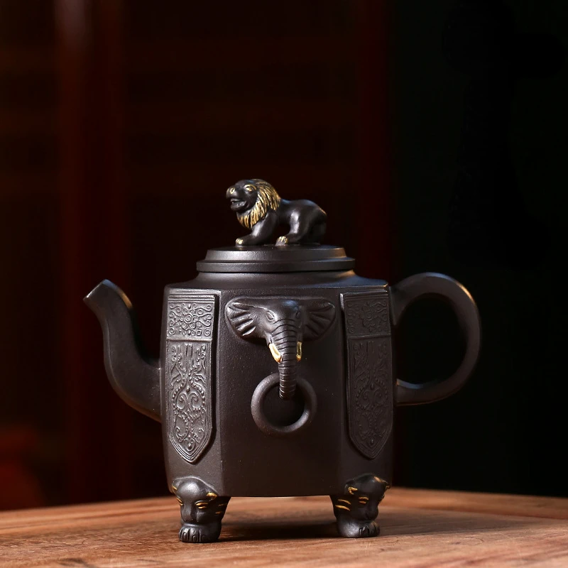 

Yixing Upscale Tea Pot Purple Clay Teapots Raw ore black mud Handmade Kettle Chinese Tea Ceremony Customized Gifts 470ml
