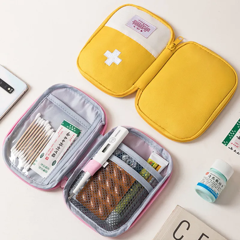

First Aid Kit Medical Emergency Kits Organizer Medicine Pill Storage Bag Outdoor Camping Travel Portable Medicine Bag Household