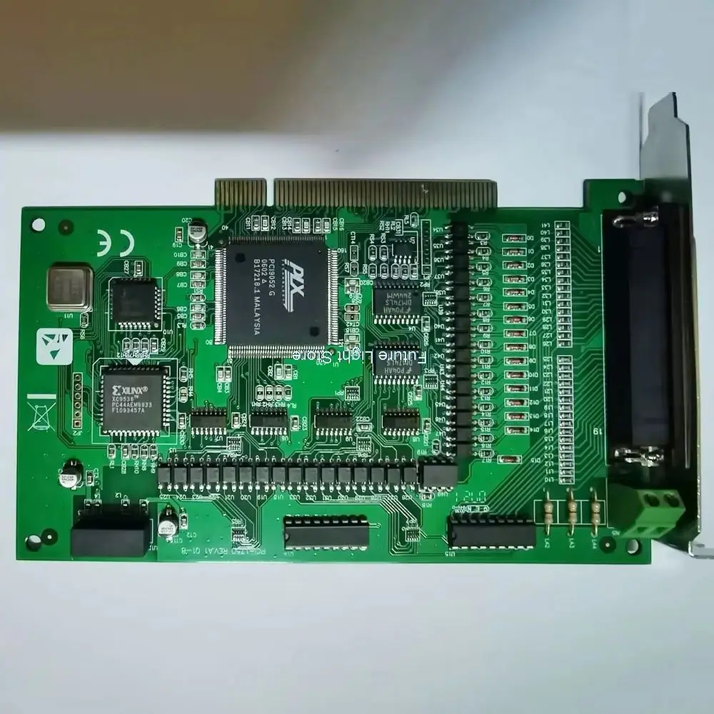 Фото PCI-1750 Rev.A1 01-8 32-канальная изолированная плата цифрового ввода/вывода и счетчиков №1
