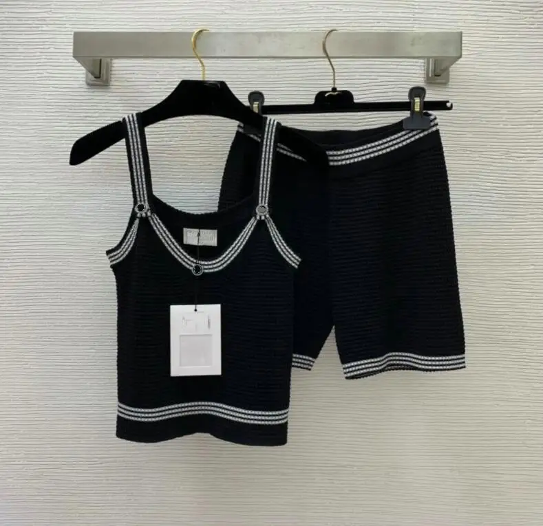 

2022 Summer top+shorts Two Pieces womens clothes Set Buttons Knitted Spaghetti strap crop top with Hip Lift Hot shorts