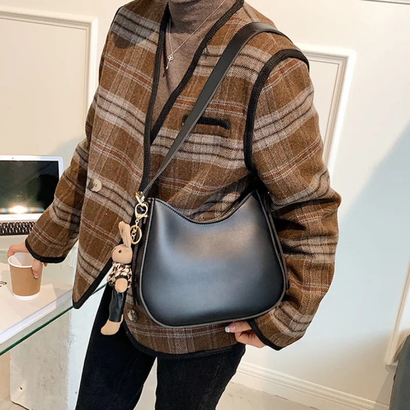 Women's Simple Solid Color One Shoulder Underarm Hand Bag bolsa Commuting Crossbody Hand Bags for Women Small Popular Tote сумка