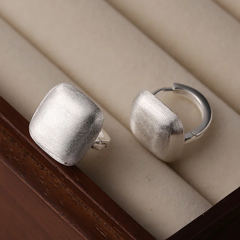 

925 sterling silver square frosted earrings for women, simple and bright color, fashionable personalized, versatile