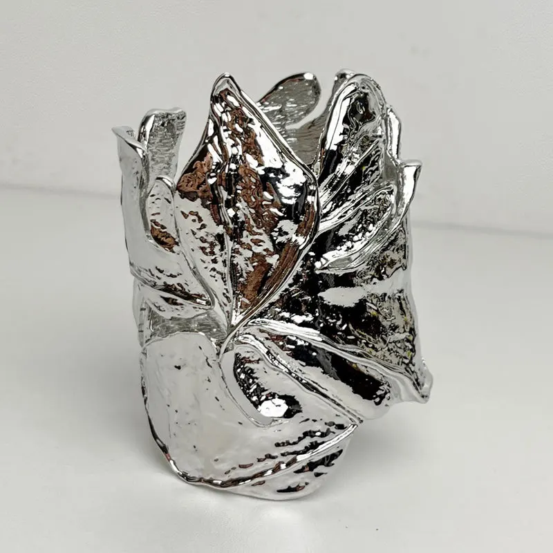 Женский браслет с поднятыми листьями ZA широкий из металлического сплава в стиле