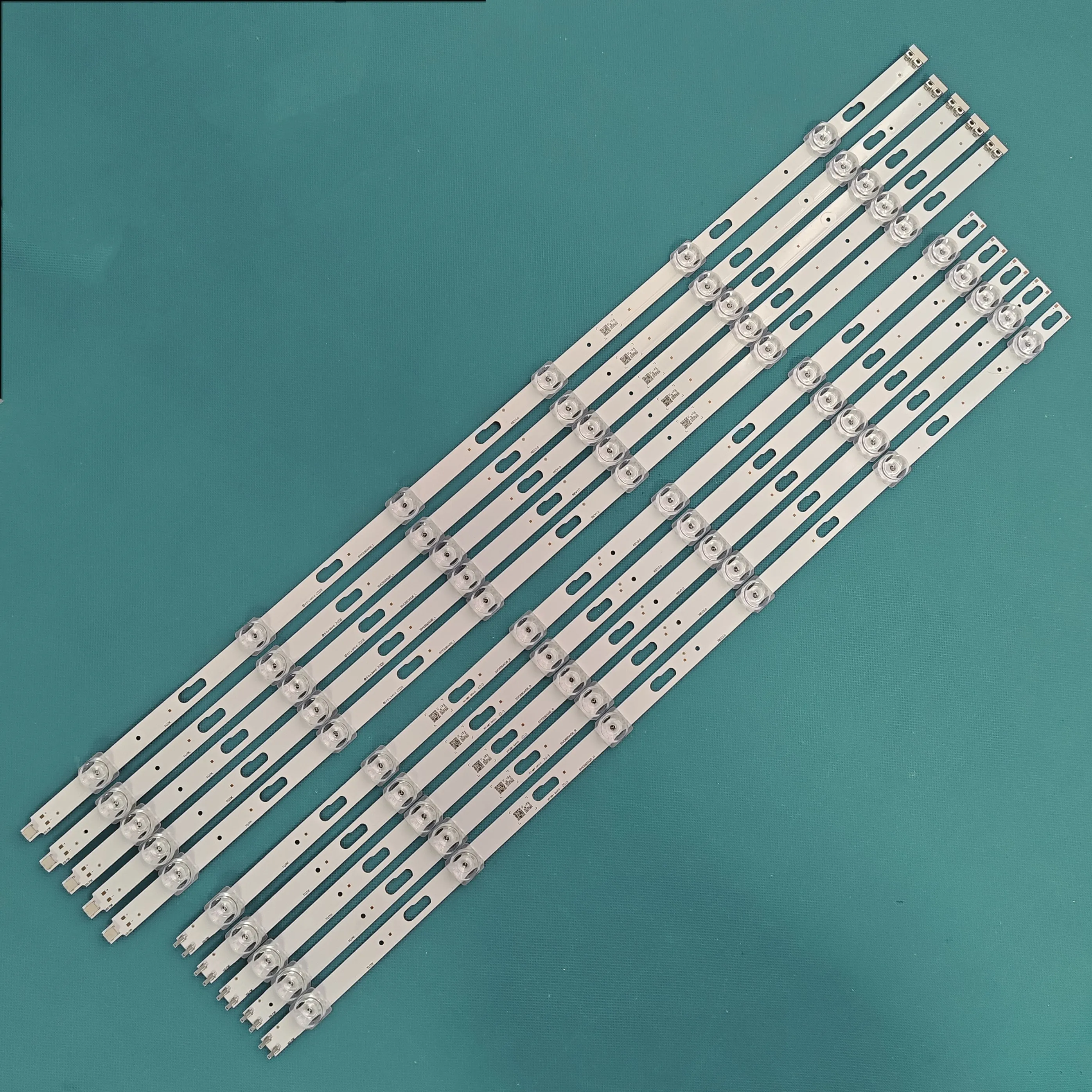 

Светодиодная лента для телевизора 10 шт.