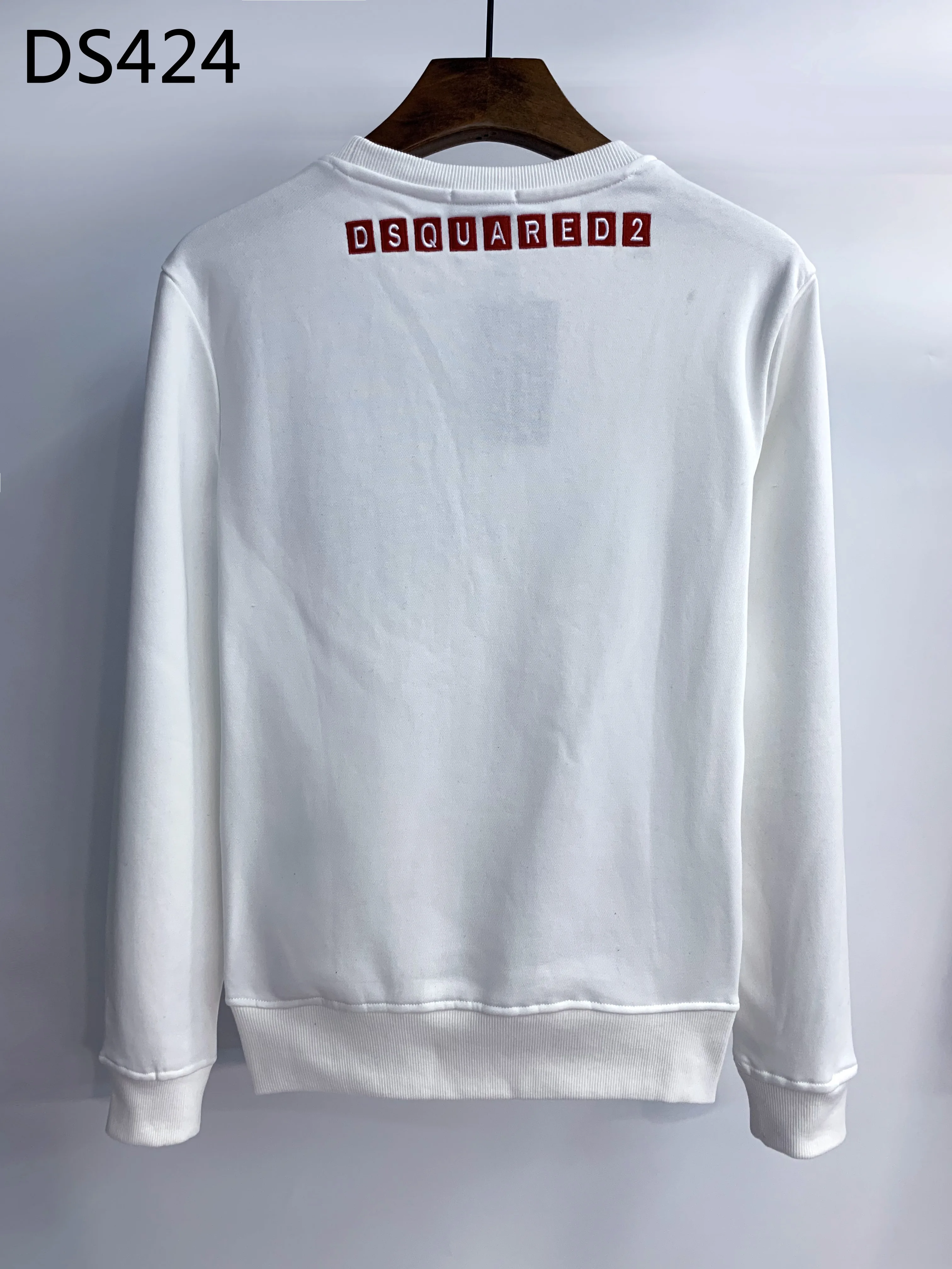 New Dsquared2 Men's Ladies Couple D2 Fashion Medal Embroidered Long Sleeve Dsq2 Simple Knit Crew Neck Sweatshirt M--XXXL DS424