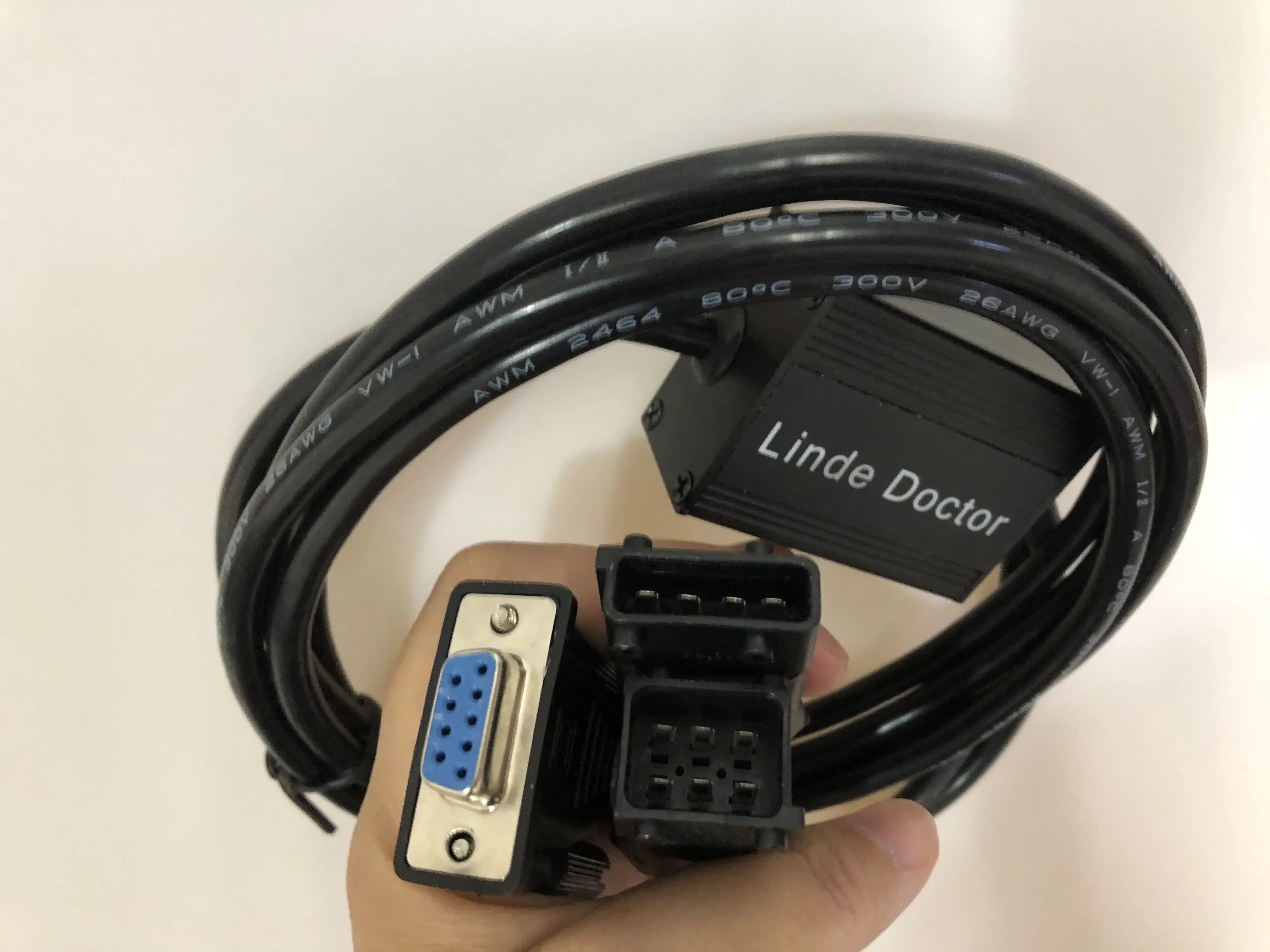 Фото Диагностический кабель Linde Doctor RS232 PORT USB для программного обеспечения, предназначенного для диагностики погрузчиков Linde. №2