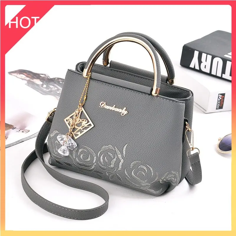 

Женская маленькая сумка, женская дизайнерская сумка из искусственной кожи с вышивкой, 2021, модная новая сумка через плечо с цветочным узором,...