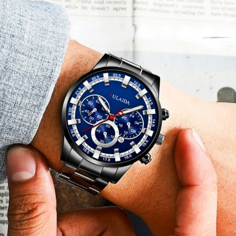 2023 Fashion Stainless Steel with Luminous Hands with Calendar Quartz Watch Quality Men's Three-eye High-grade Business Watches