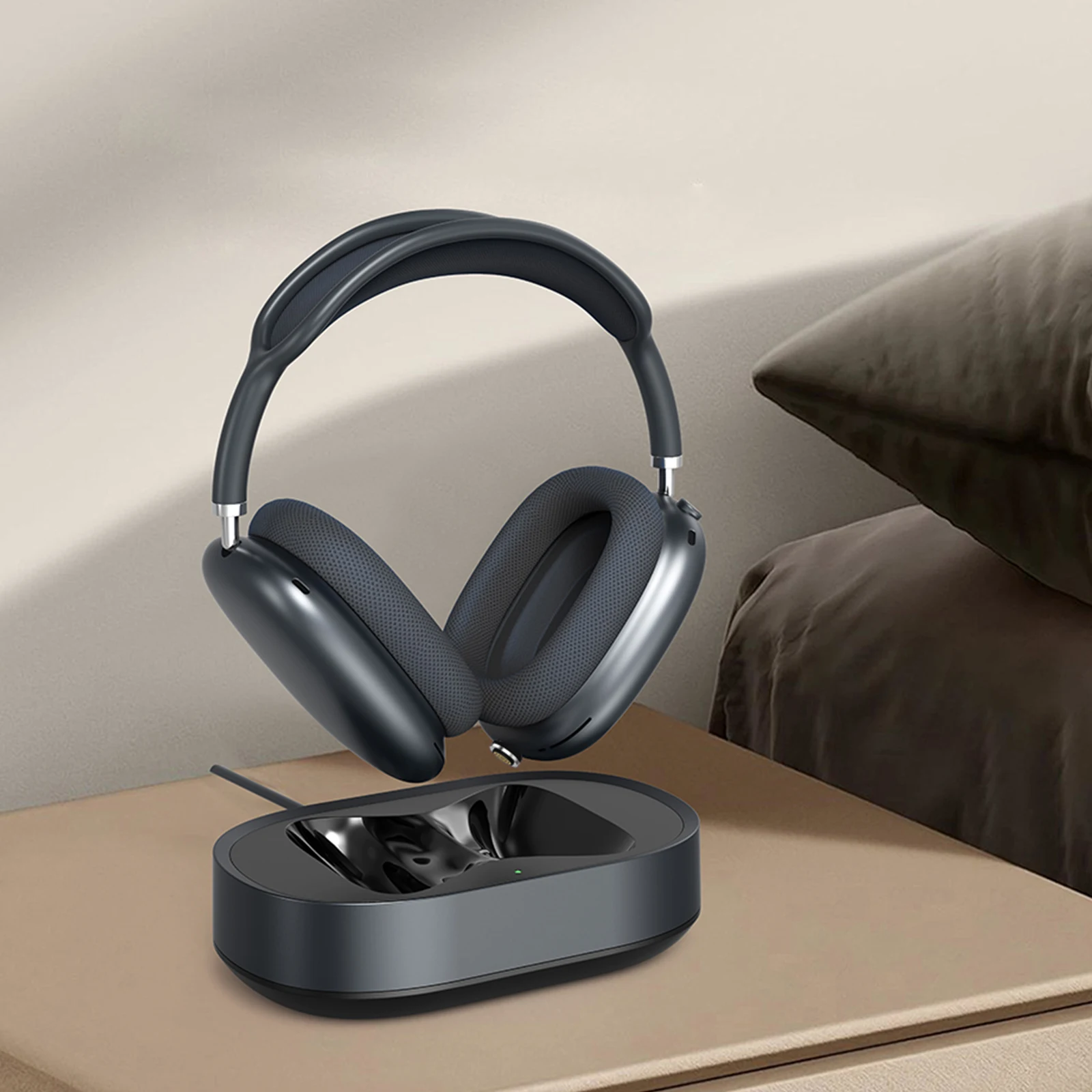 Фото Зарядная станция для наушников, подходит для AirPods Max, аксессуары для наушников, настольный держатель для гарнитуры с двумя разъемами, защита от царапин №3