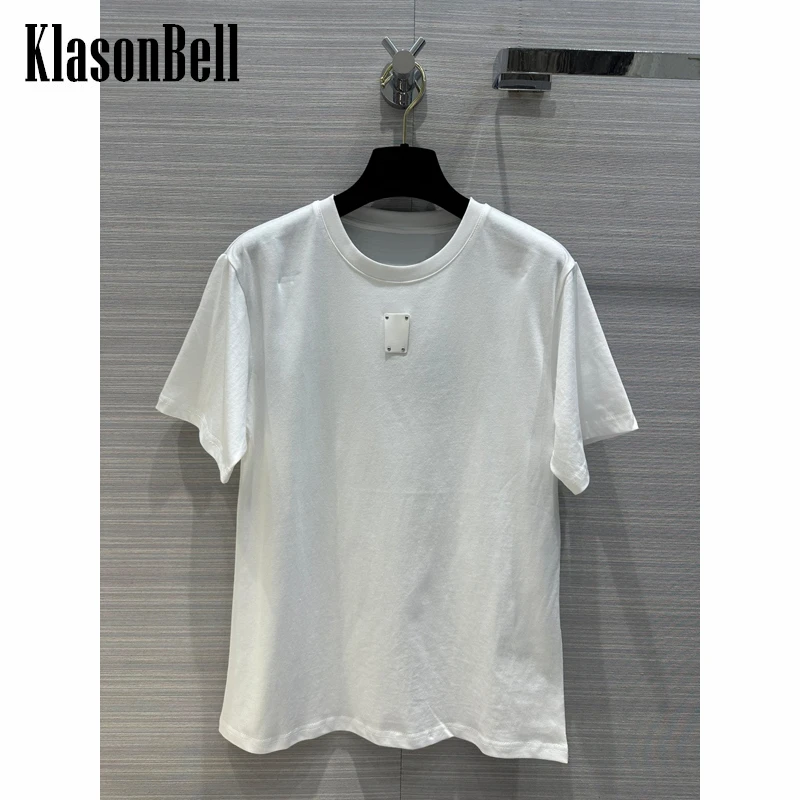 

1.4 KlasonBell Leather Rivet Decoration Short Sleeve Round Neck White Cotton T-Shirt Women