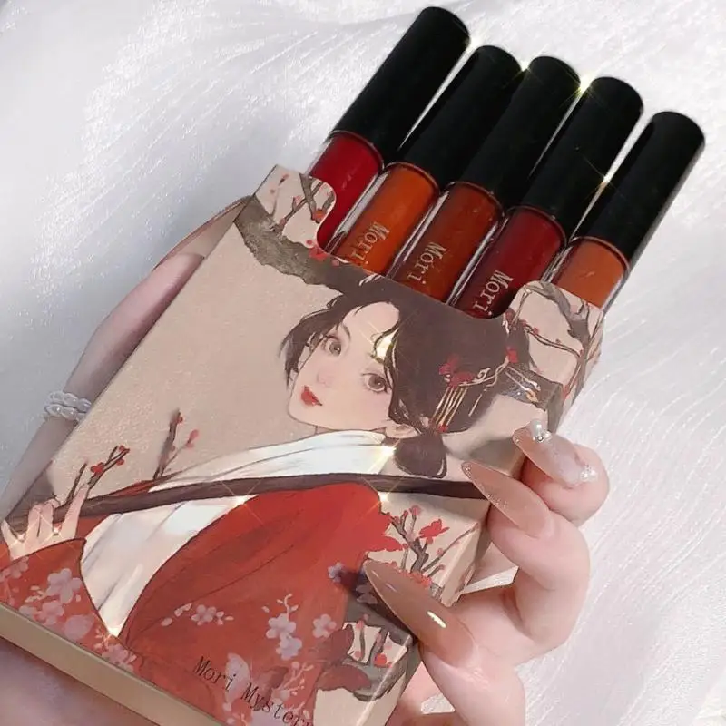 

5 Colors Matte Velvet Lip Glaze Waterproof Lasting Moisturizing And Not Easy To Fade Lip Gloss Lipstick Sexy Lip Makeup Dropship