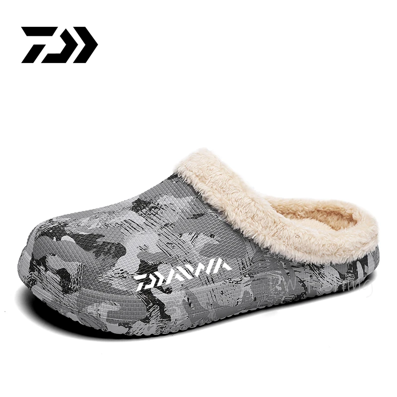 

2022 Daiwa Men's Winter Slippers Indoor Home Shoes Warm Plush Slippers Fishing Slippers Outdoor Camping Camouflage Shoes