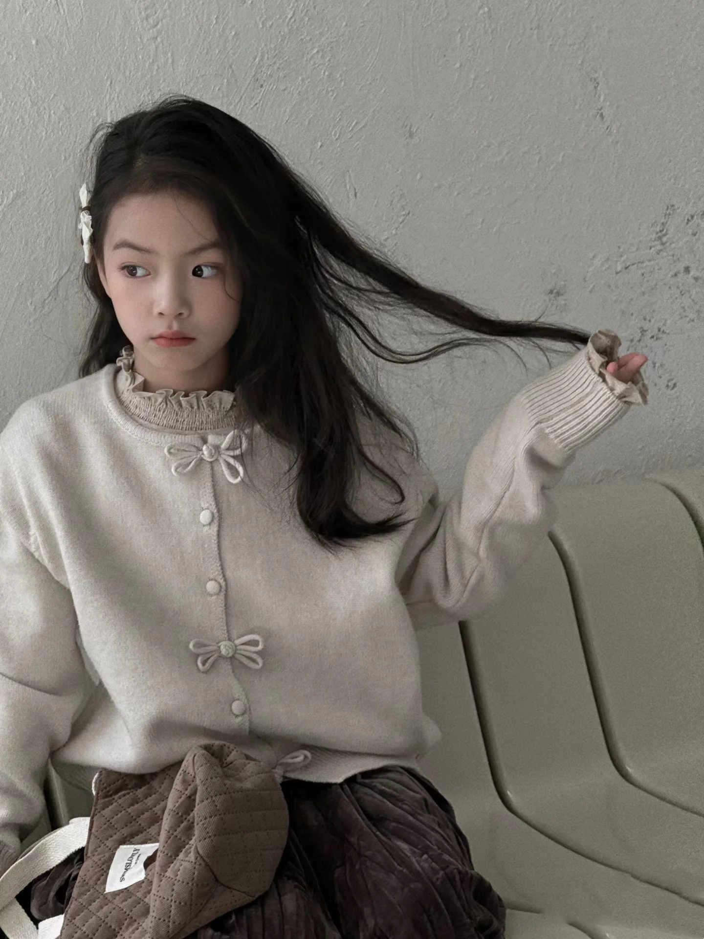 Korean Children's Girls Sweater Cardigan Fall 2024 New Yangqi Fashion Wild Bow Tie Knit