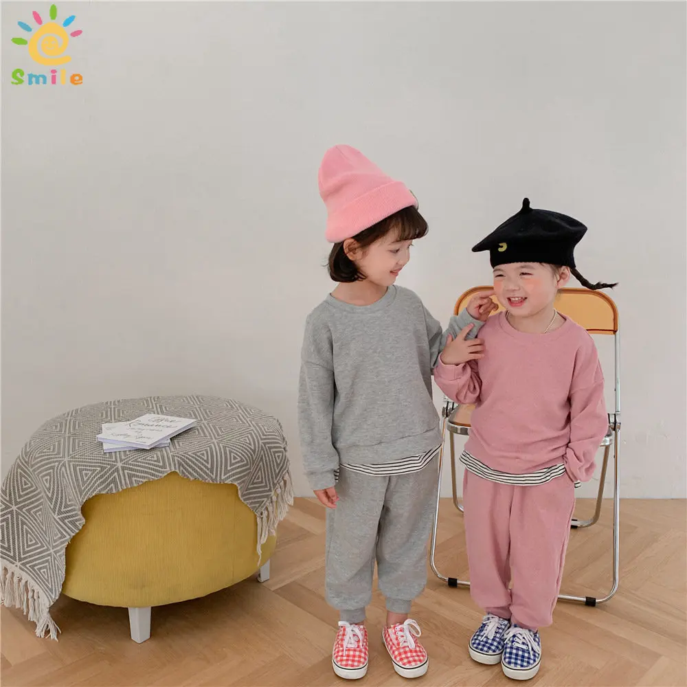 

Осень 2023, детская одежда, однотонный комплект для девочек, хлопковый повседневный костюм для мальчиков, корейский Детский костюм из 2 предметов, детские костюмы для отдыха в стиле пэчворк