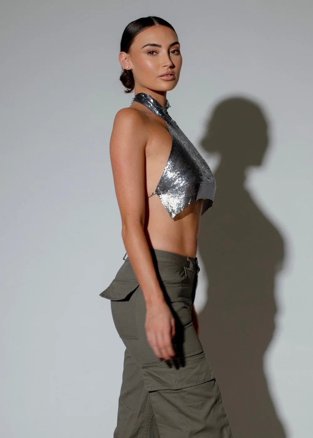 AKYZO High Neck Crop Sequin Top Metal Sparkly Open Back With Rxposed Belly Button T-shirt Party Bar Vest