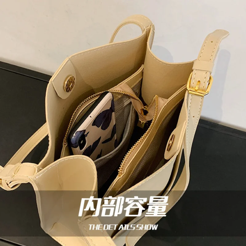 Women's Retro Fashion Large Capacity Crossbody Tote Bags for Women Shopping Luxury One Shoulder Underarm Bolsa Feminina Handbags