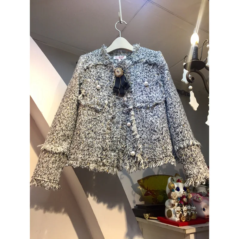 

Women Vintage Tweed Jacket High-End O-Neck Single Breasted Pearl Button Tassel Short Jackets Lady Coat Ladies Outerwear E241