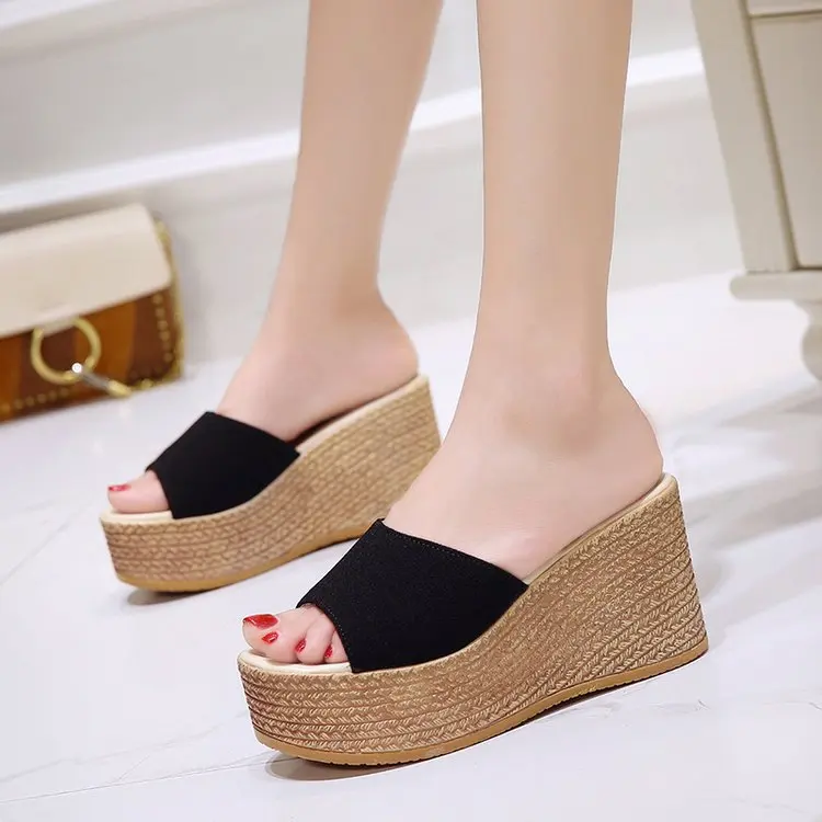 

House Slippers Platform Shoes Slides Slipers Women Low Summer Soft 2022 PU Basic Casual Hoof Heels Rubber Fabric Rome Scandals S