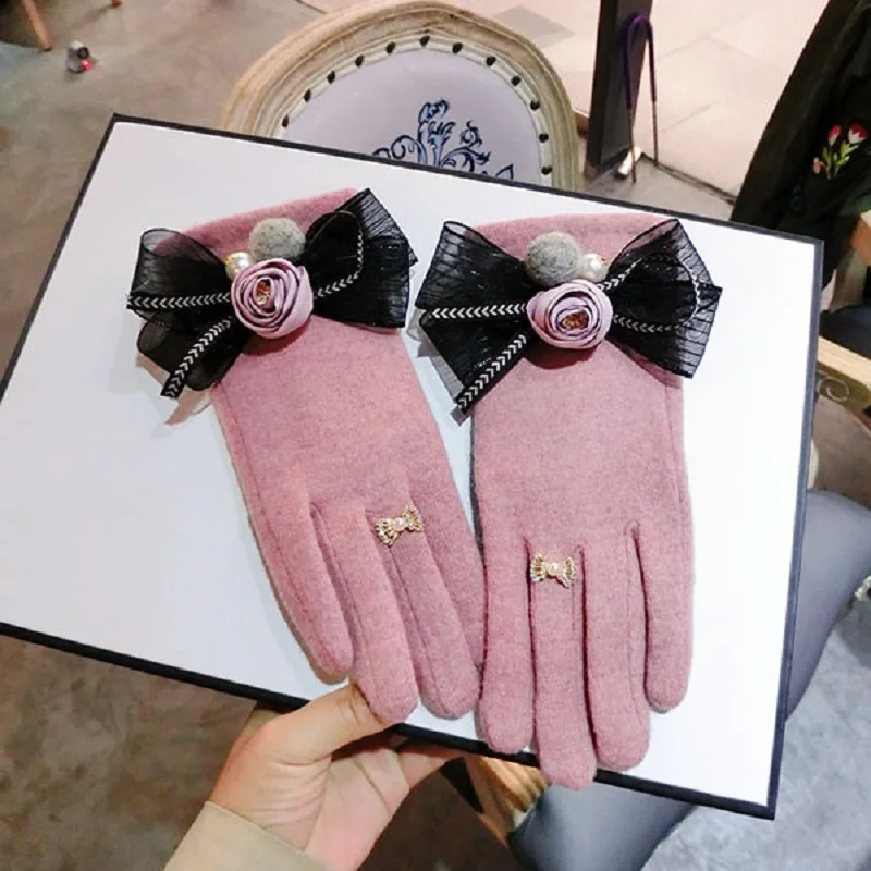 

Кашемировые перчатки для сенсорного экрана для женщин, женские винтажные перчатки с крупным цветком камелии, спортивные велосипедные перч...