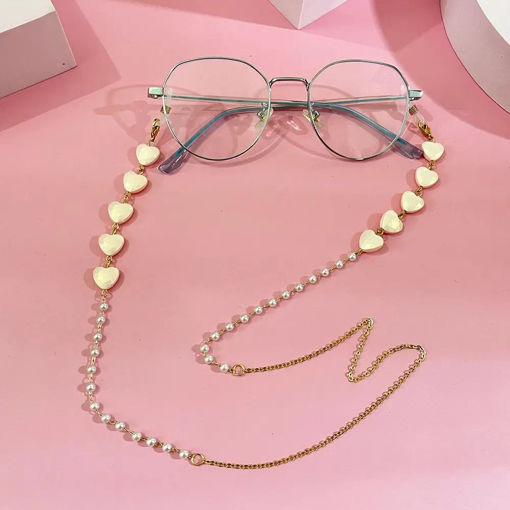 

Heart shape Pearl Glasses Chain Eyeglass Lanyard Men Women Vintage Fashion Eye Wear Accessories Glasses Necklace Mask Strap