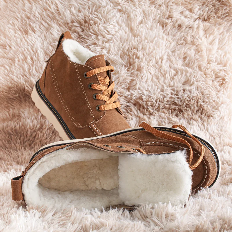 

Winter Wool Cowhide All-in-one snow Boots Men's Short Ankle Sneakers Warm Cotton Shoes Plus Velvet Large Size Martin Botas