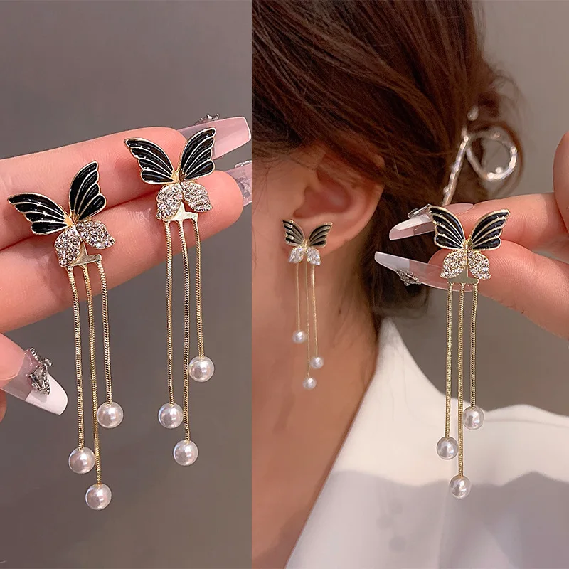 

2023 New Fashion Trend Unique Design Elegant Delicate Light Luxury Black Butterfly Earrings Women Jewelry Party Premium Gifts