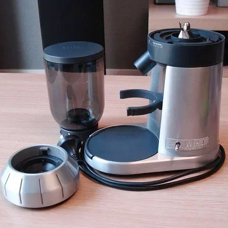 Электронная итальянская кофемолка из нержавеющей стали 150 Вт