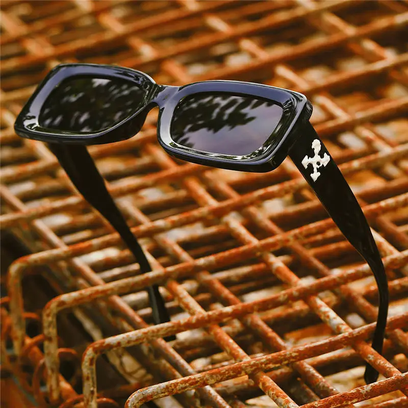 

Retro Square Sunglasses Women Brand Designer Vintage Small Frame Sunglasses Womens Classic Eyewear Oculos De Sol