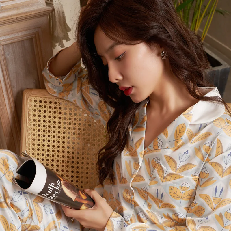 Women's 2 Piece Pajama Set Lapel Kapok Flowers Pijama Ice Silk Pyjama Pocket Sleepwear Long Sleeve Buttoned Shirt Pants Homewear