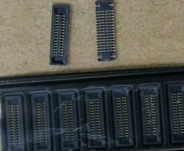 

free shippingOK-23GF030-04 30PIN 0.4MM 10pcs