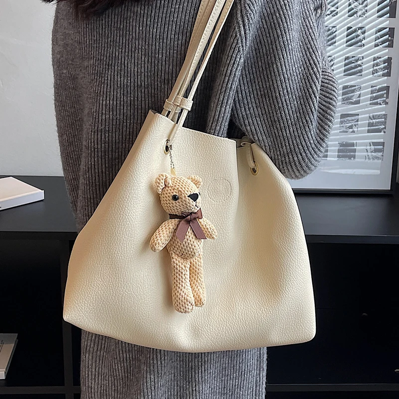 

Женская вместительная сумка из искусственной кожи, Роскошный дизайнерский саквояж на плечо, модная однотонная композитная дамская сумочка...