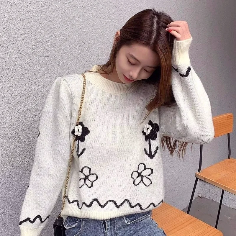

Pullovers sweater 2023 new autumn and winter small fresh embroidery sweater women's loose kravis botto bottom knitted sweater