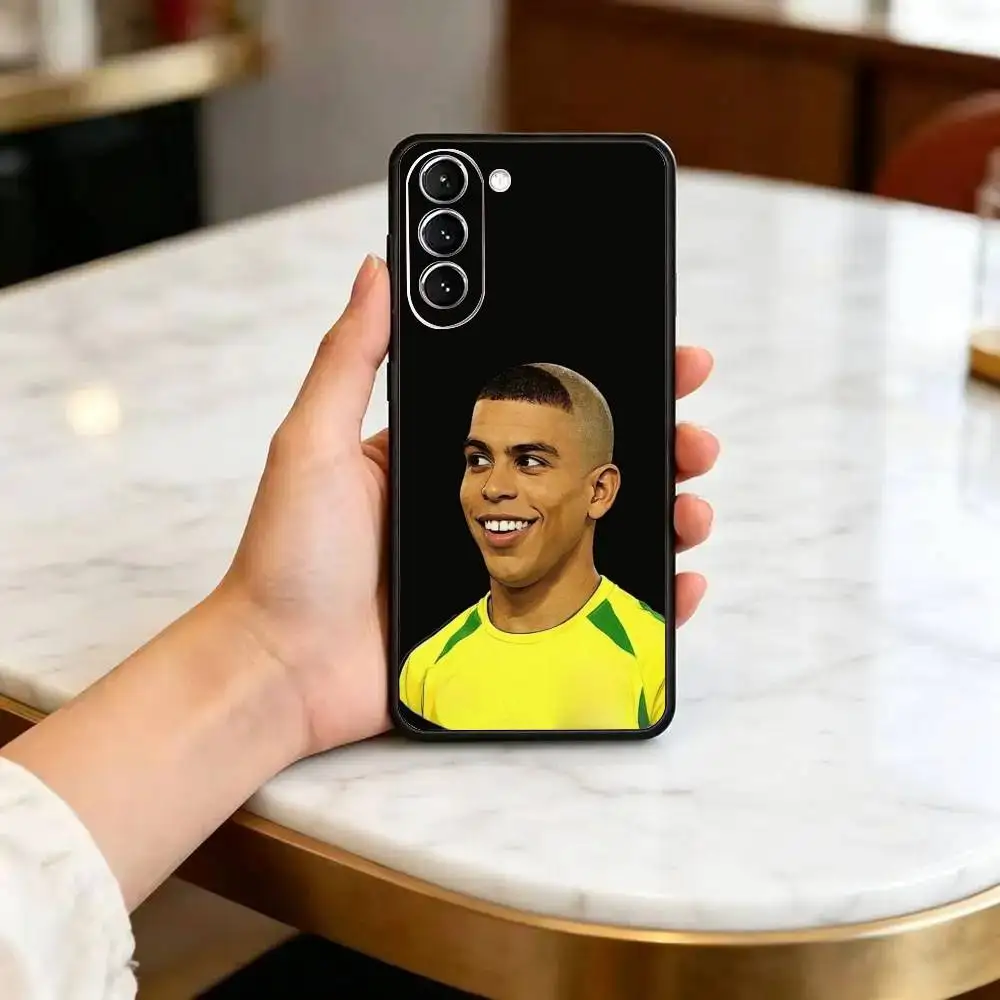 Фото Чехол для телефона Neymar Ronaldo Nazario Slim Fit Soft Touch с точными вырезами и принтом из TPU для Samsung Galaxy №5