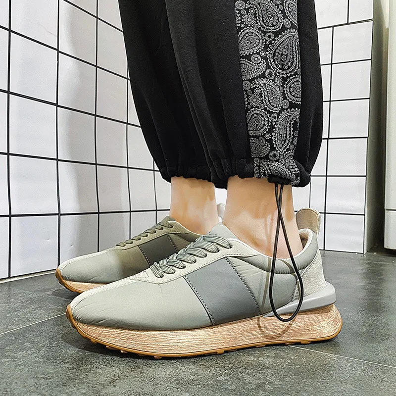 

2021 Four Seasons New Casual Fashion Trend Breathable Retro Men's Shoes Fashion Sports Running Shoes
