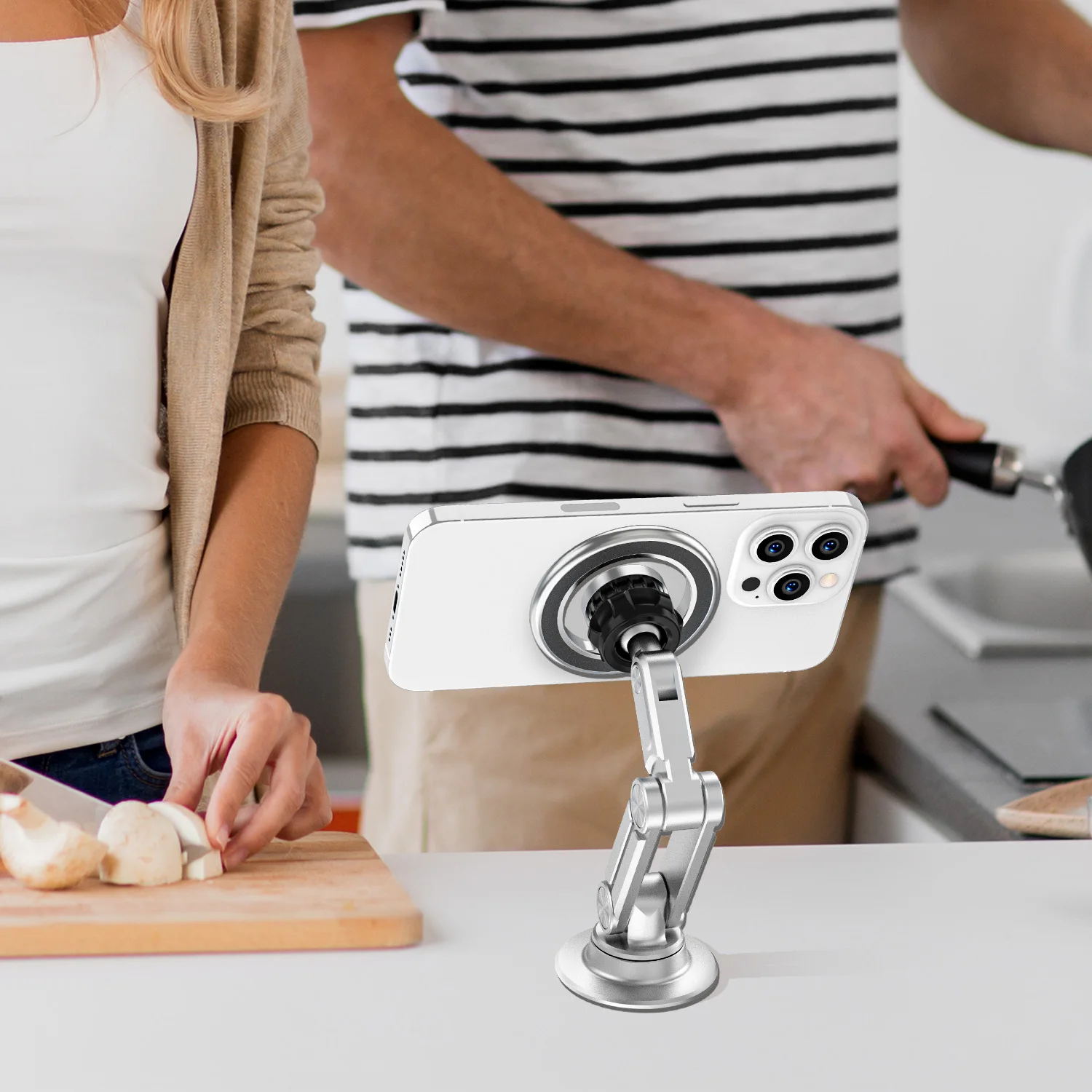 Phone Holder with Magsafe in Car Holder for Xiaomi 13 Car Cell Phone Support for iPhone 14 Pro Max Magnetic holder