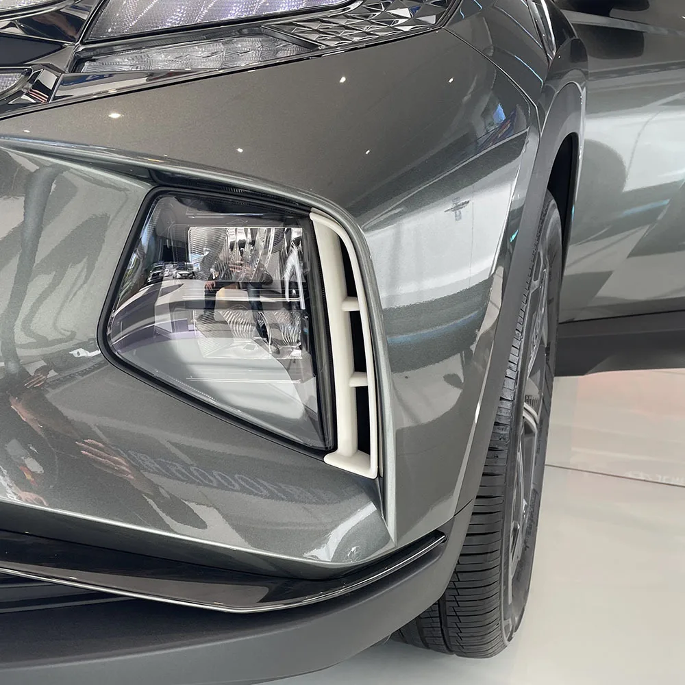 

2 шт., хромированные наклейки на переднюю фару автомобиля Hyundai Tucson L 2021