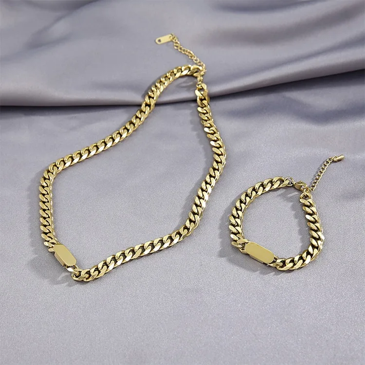 

New thick chain tide ins fashion casual simple hip hop cold wind collarbone chain does not fade necklace set