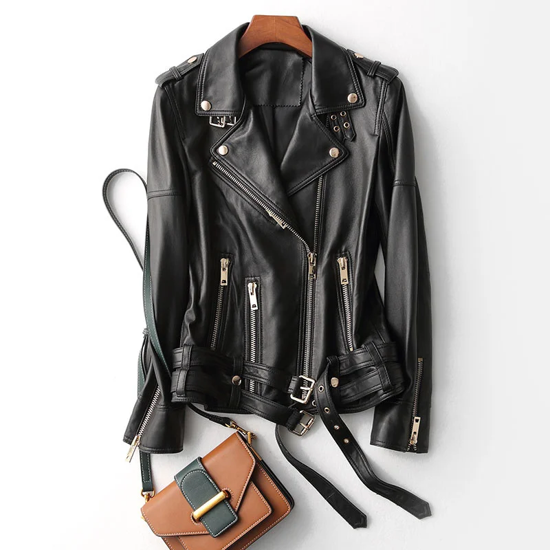 

Genuine 100% leather jacket with a short lambskin jacket with black slim fit zipper for office