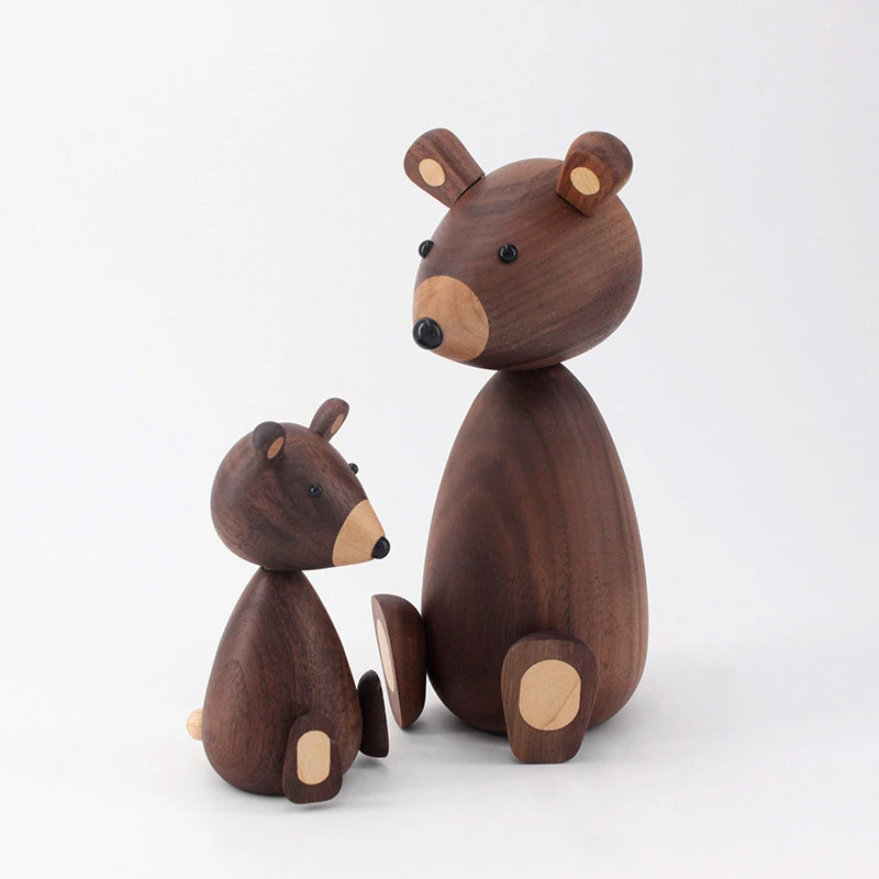 

2022 New European-style Decorations Danish Solid Wood Squirrels High-quality Home Wood Crafts Decorations Friends Gifts