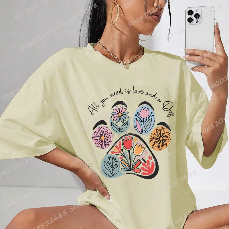 Wildflower &amp Dog Paw All You Need Is Love And A Футболка Женская летняя футболка Повседневные топы с
