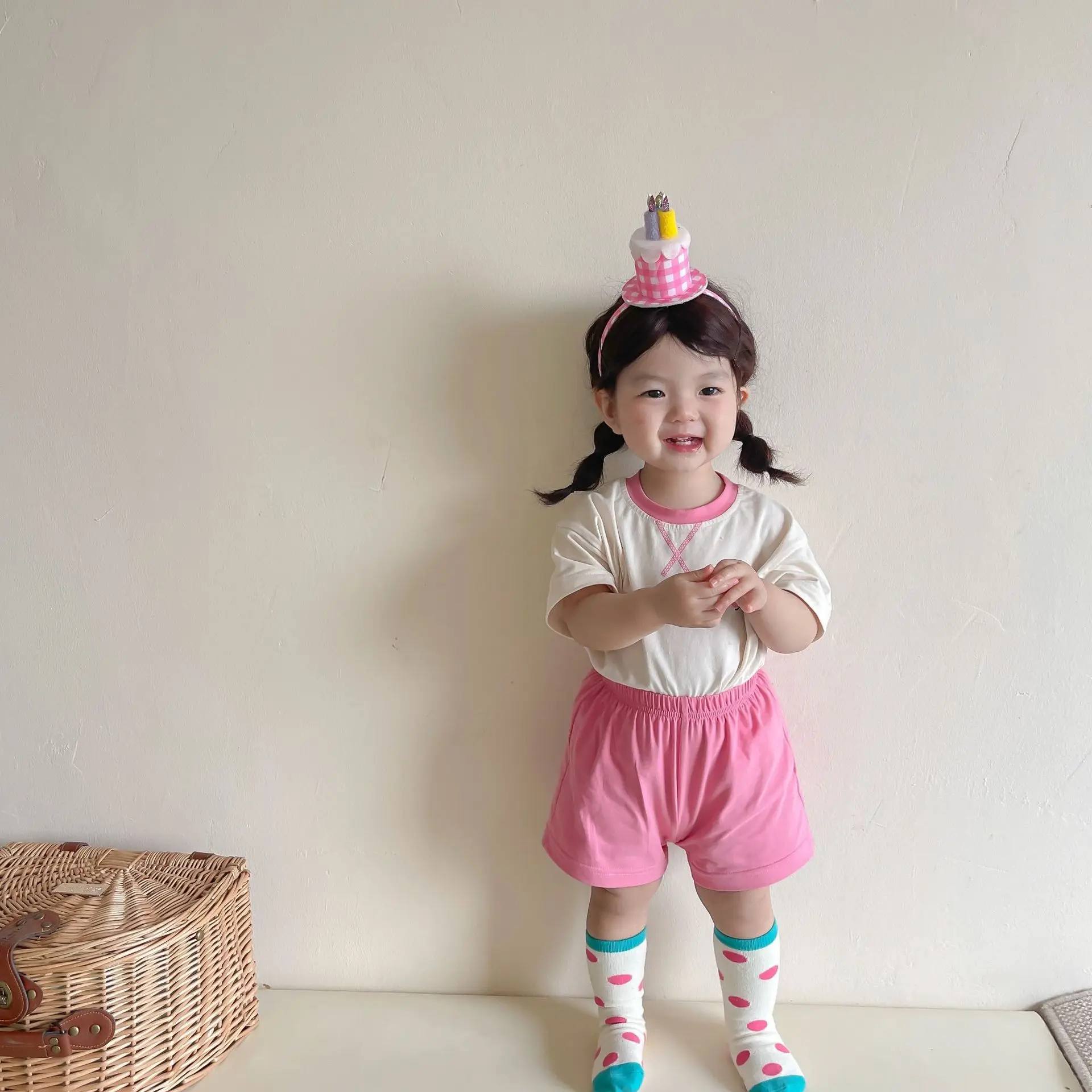

2022 Latest Summer Baby Girl Suit Letter Print Solid Boy Short Sleeve Tops+ Cotton Shorts Toddler Kid Sports Clothes Set