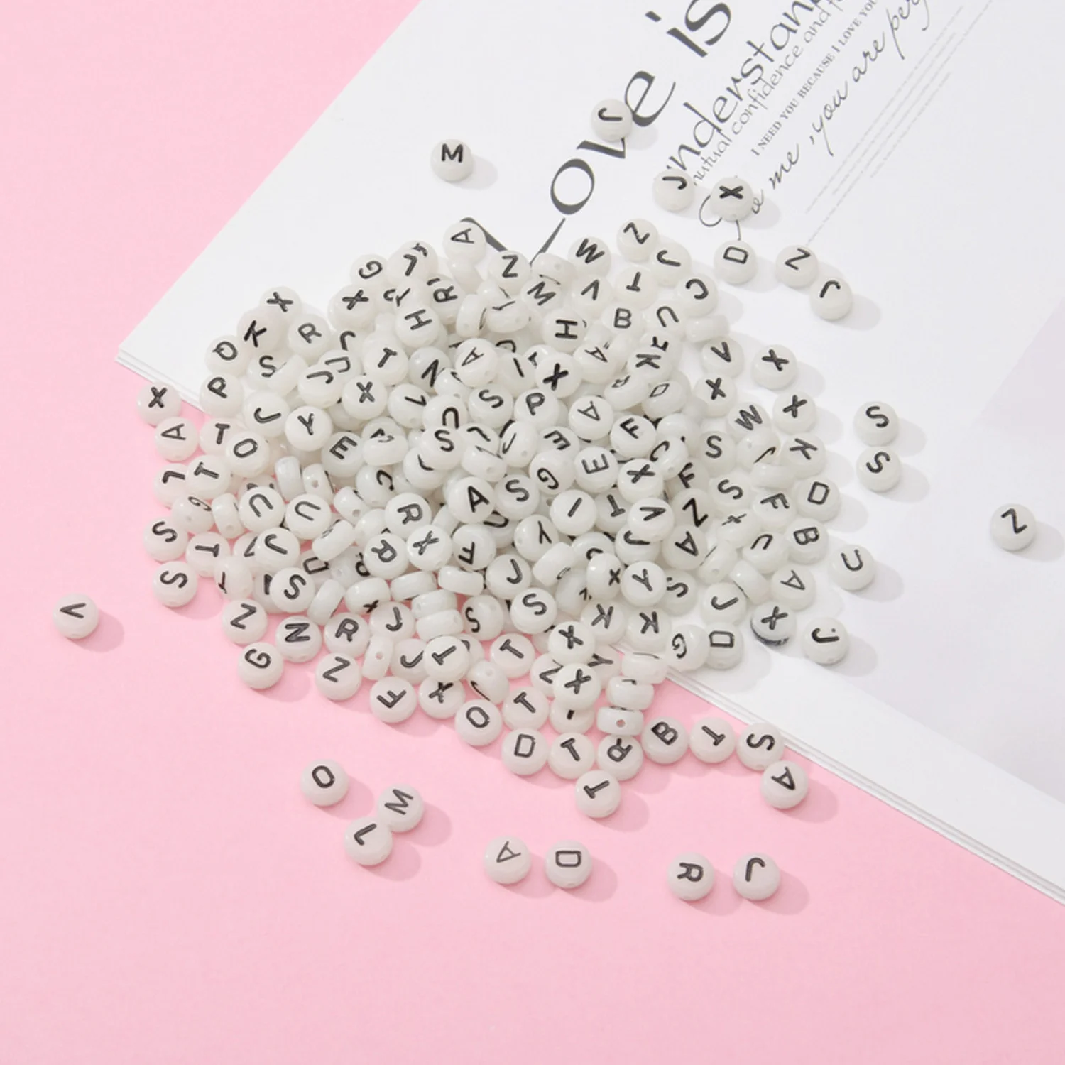 Бусины с круглыми буквами бусины акриловые светящиеся браслеты ручной работы