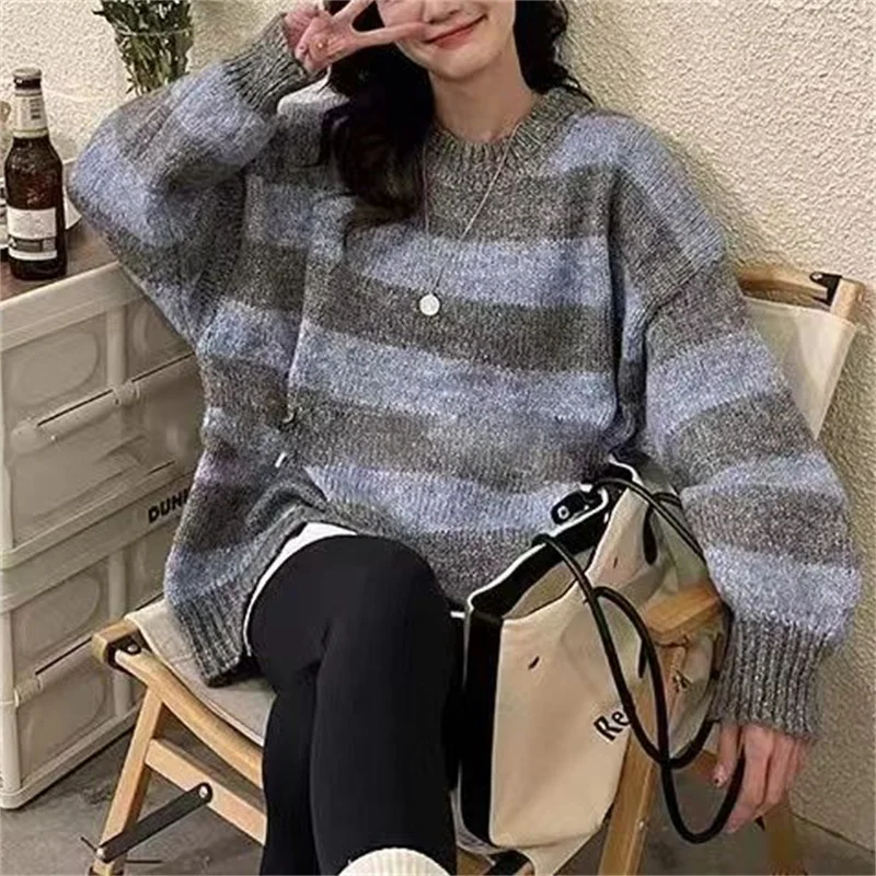 

Свитер контрастных цветов для женщин на осень и зиму 2022 новый стиль Свободный Полосатый с круглым вырезом и длинным рукавом вязаный