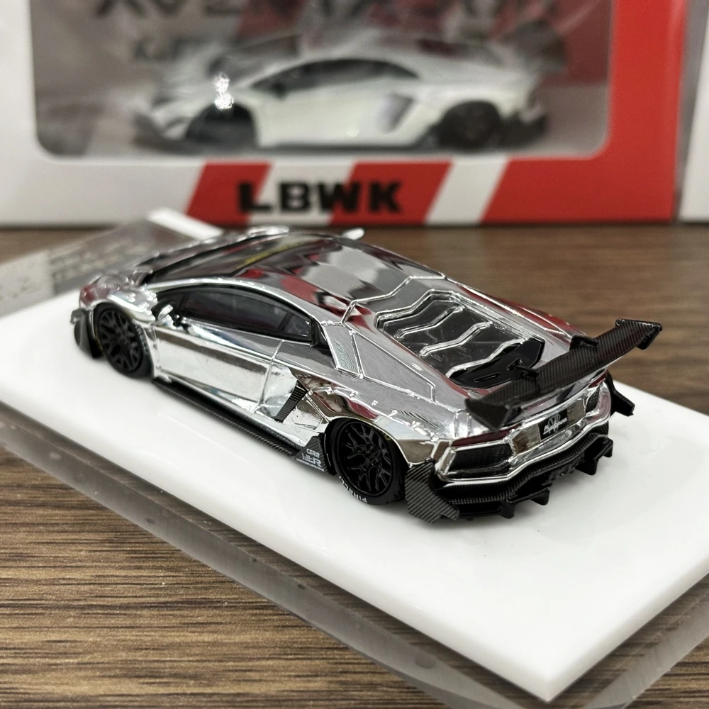 Новинка 2024 в наличии Звездная модель автомобиля 1:64 свобода хождение брикет