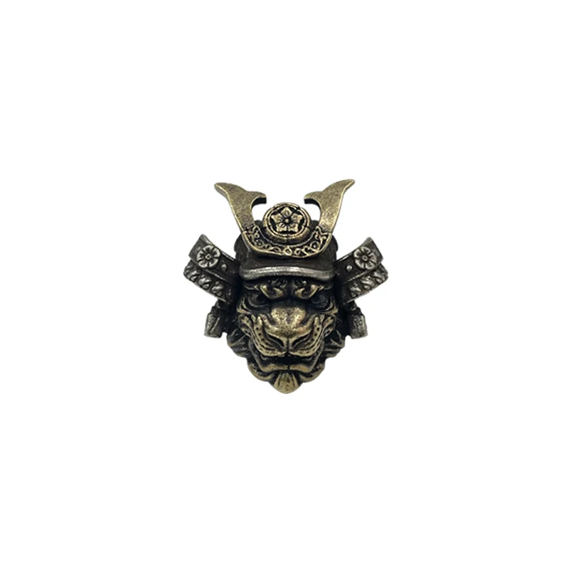 

Brass Lion Samurai Ancient Warrior Knife Beads Outdoors Diy Edc Tools for Paracord Umbrella Rope Japanese Key Rings Accessories