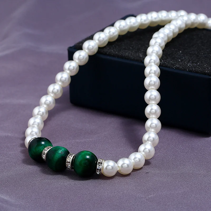 

Natural Freshwater Pearl Emerald Beading Necklace Gives Women's Engagement and Wedding Necklace Women's Temperament Jewelry