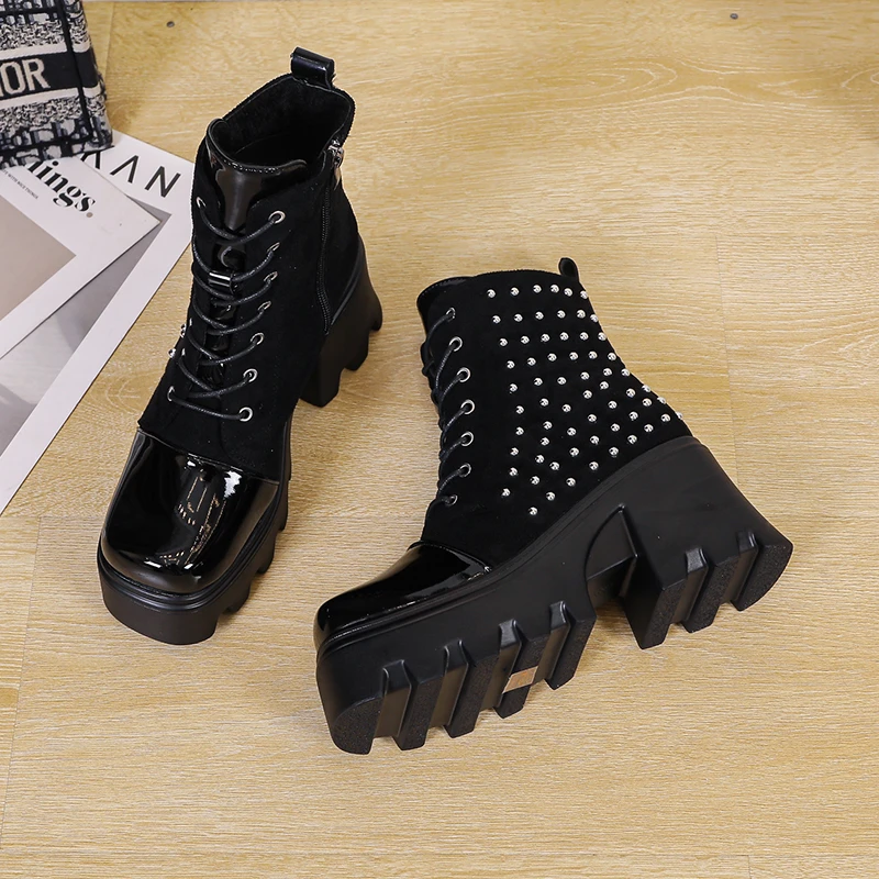 

Женские ботинки, женские короткие ботинки, черные ботинки на толстой подошве с заклепками, женские осенне-зимние небольшие кожаные ботинки ...