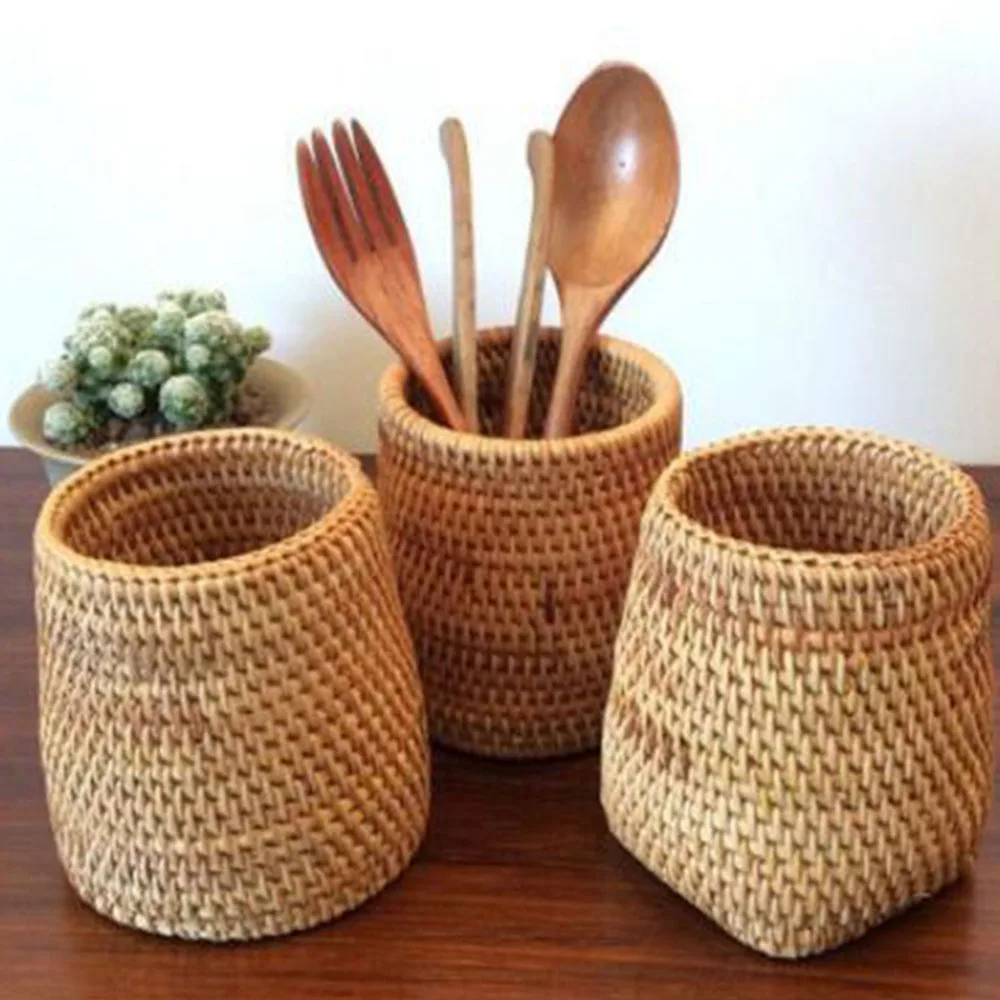 

Manual Rattan Chopsticks Tube Shovel Spoons Bucket Dinner Knives Forks Tableware Storage Box Home Storage Baskets Organizer 1PC
