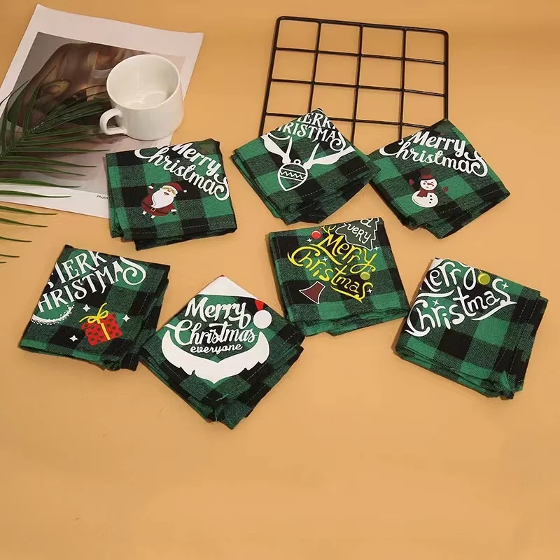 

Plaid Dog Bandanas Christmas Pet Towel Cat Accessories Holiday Party For Puppy Pet Supplies Costume Large Dog Accessories